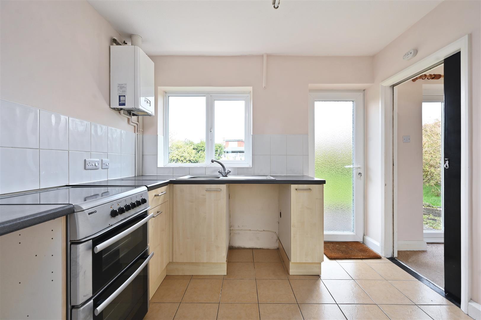 House Jevington Close in Rother