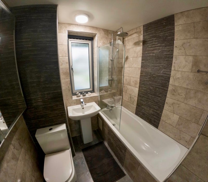 Room Canton Street in Greater London