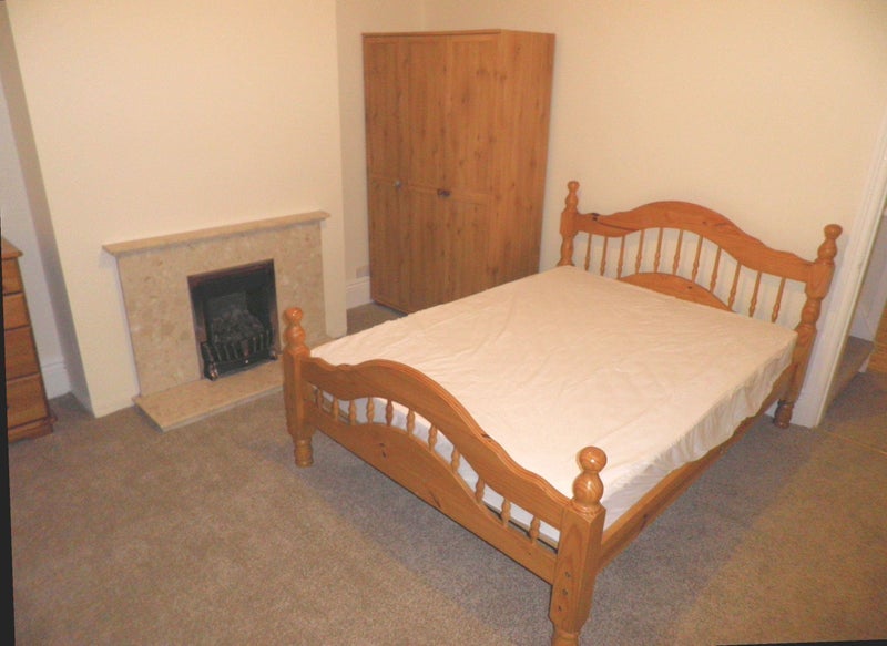 Room Cleveland Street in Sheffield