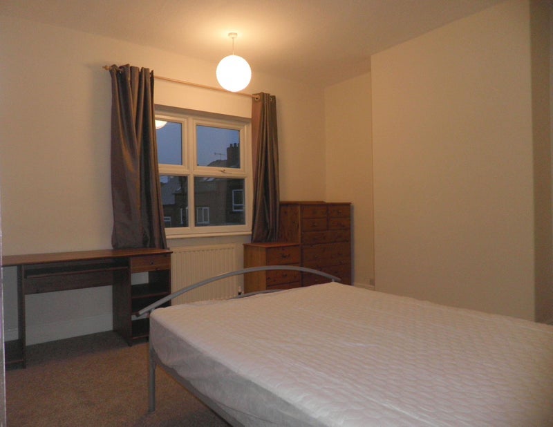 Room Cleveland Street in Sheffield