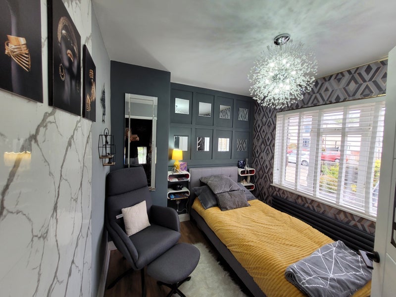 Room Barnsley Road in Barnsley