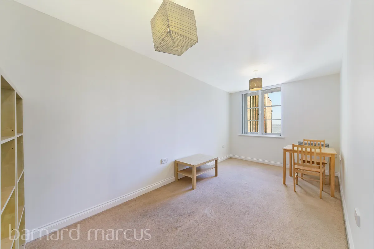 Flat Constable Close in Greater London