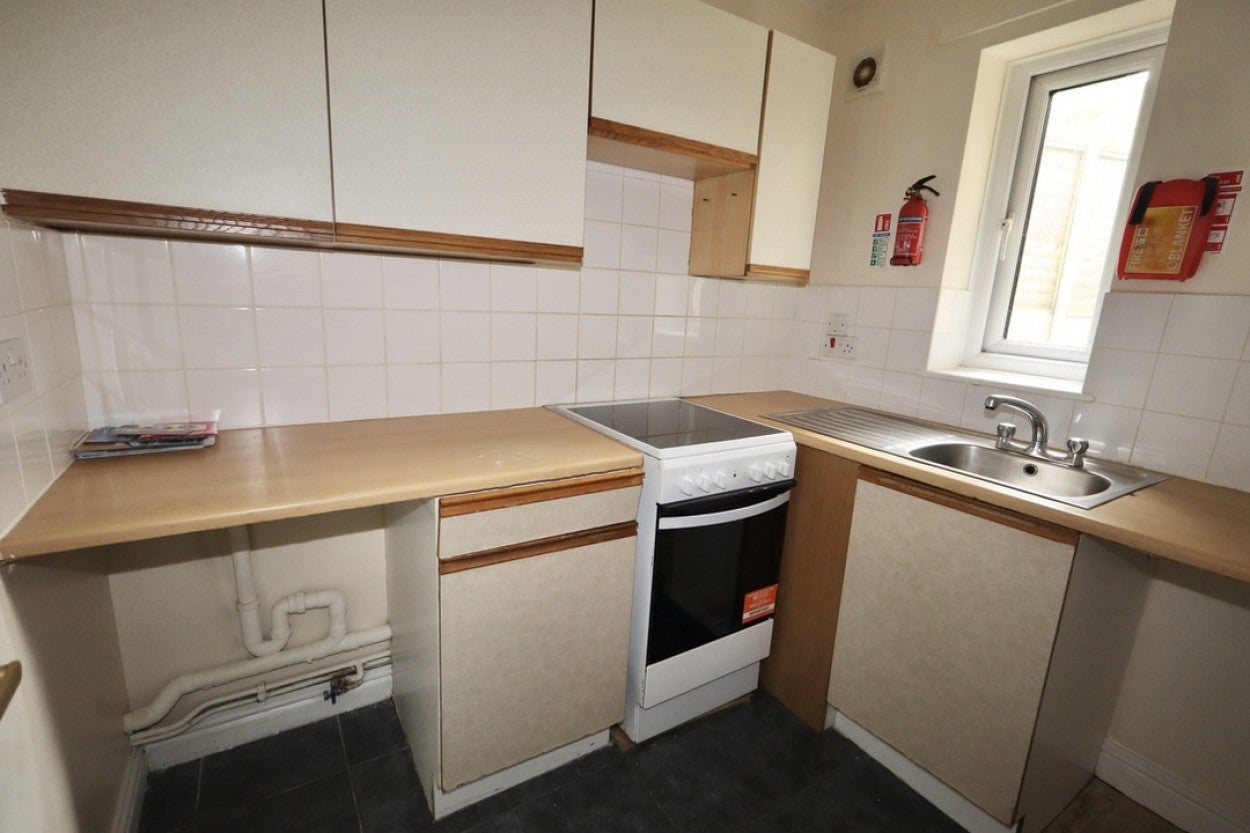 Flat Longbridge in Shepton Mallet
