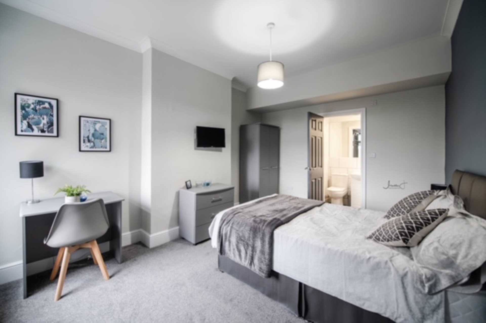 Flat Back Hilden Street West in Farnworth
