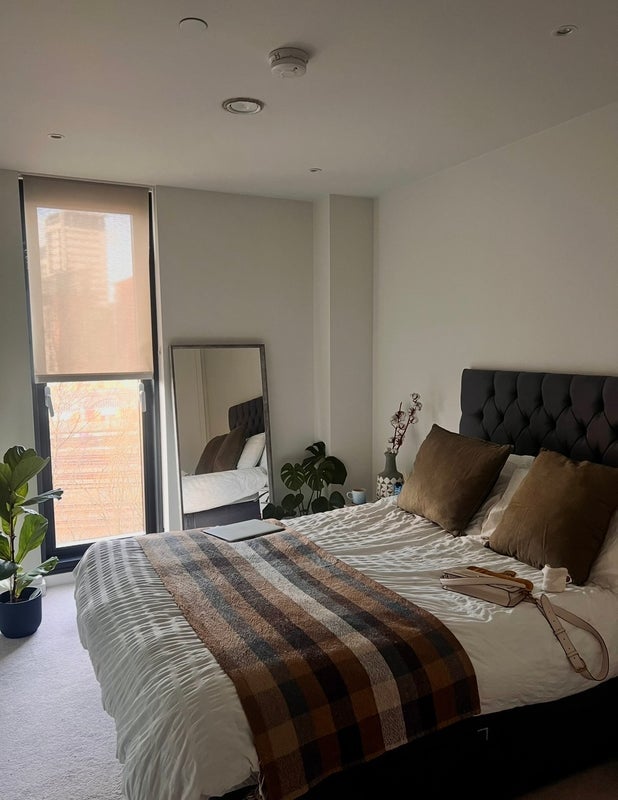 Flat Aspin Lane in Manchester