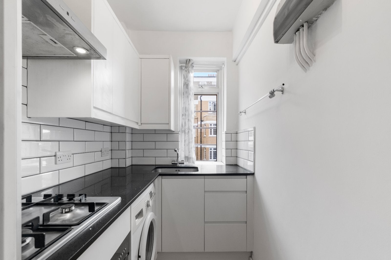 Flat Old Brompton Road in Greater London