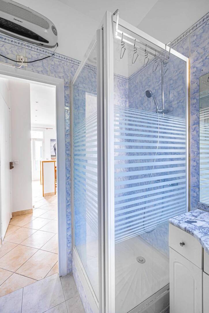 Flat Boulevard Gambetta in Nice