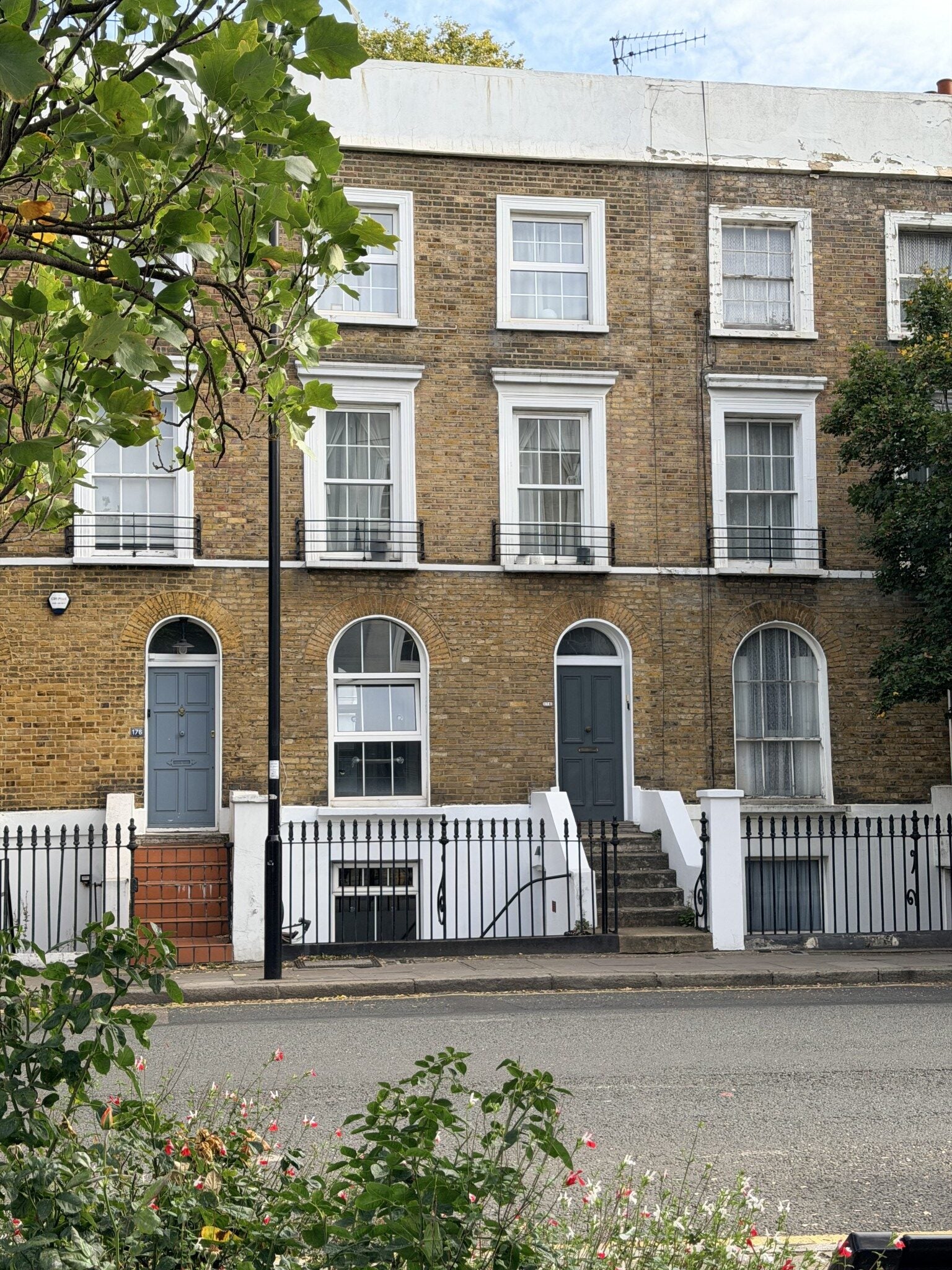 Flat New North Road in Greater London