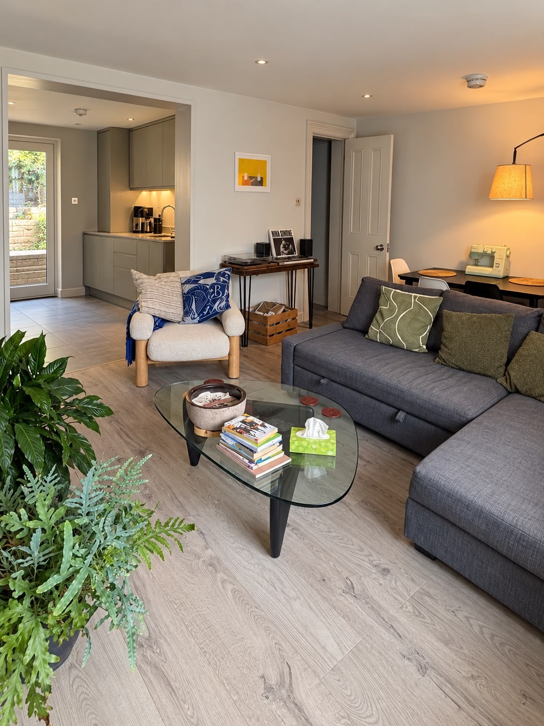 Flat New North Road in Greater London