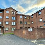 Flat McLean Place in Paisley