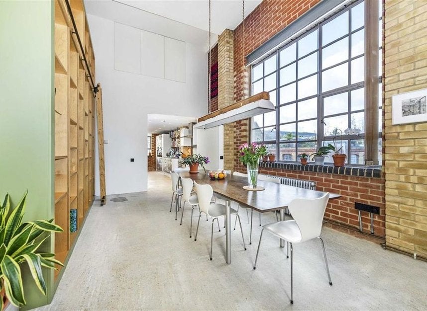 Flat Shepherdess Place in Greater London