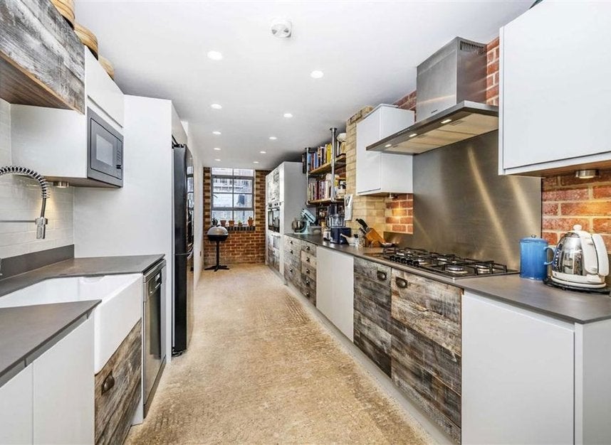 Flat Shepherdess Place in Greater London