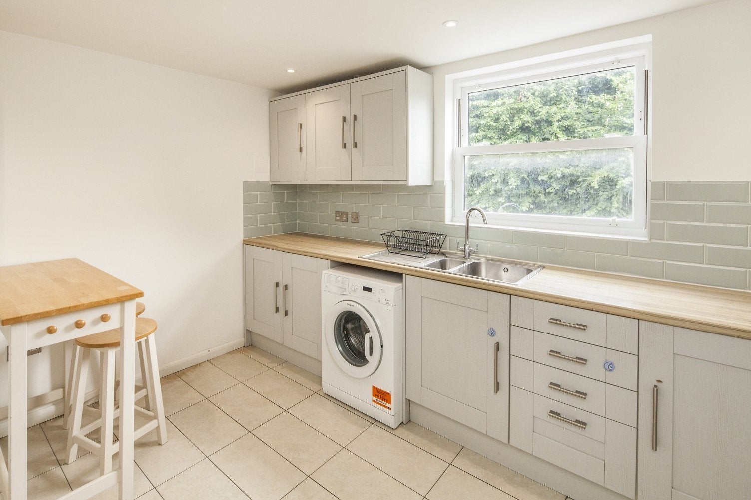 House Broseley Grove in Greater London