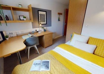 Room Moor Lane in Preston