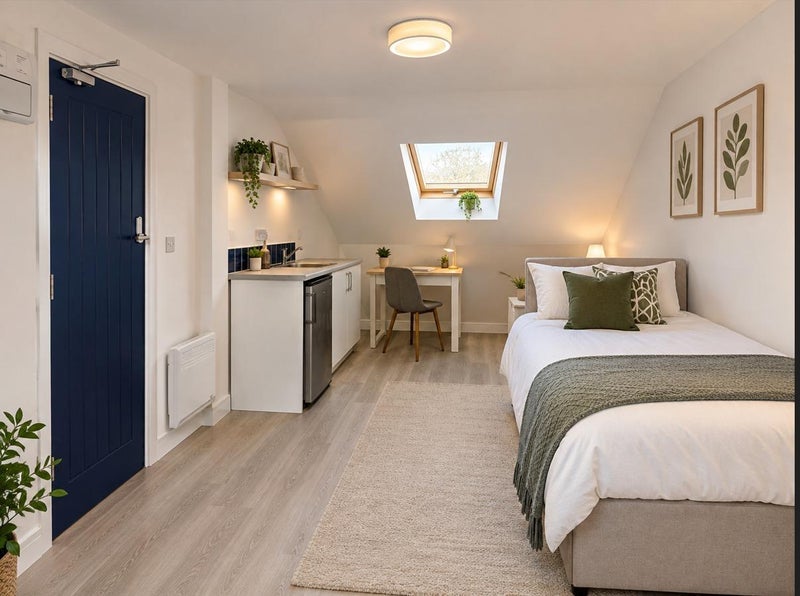 Room Hillside in Slough