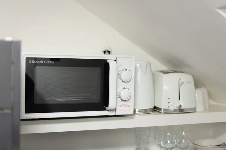 Room Mitcham Road in Greater London