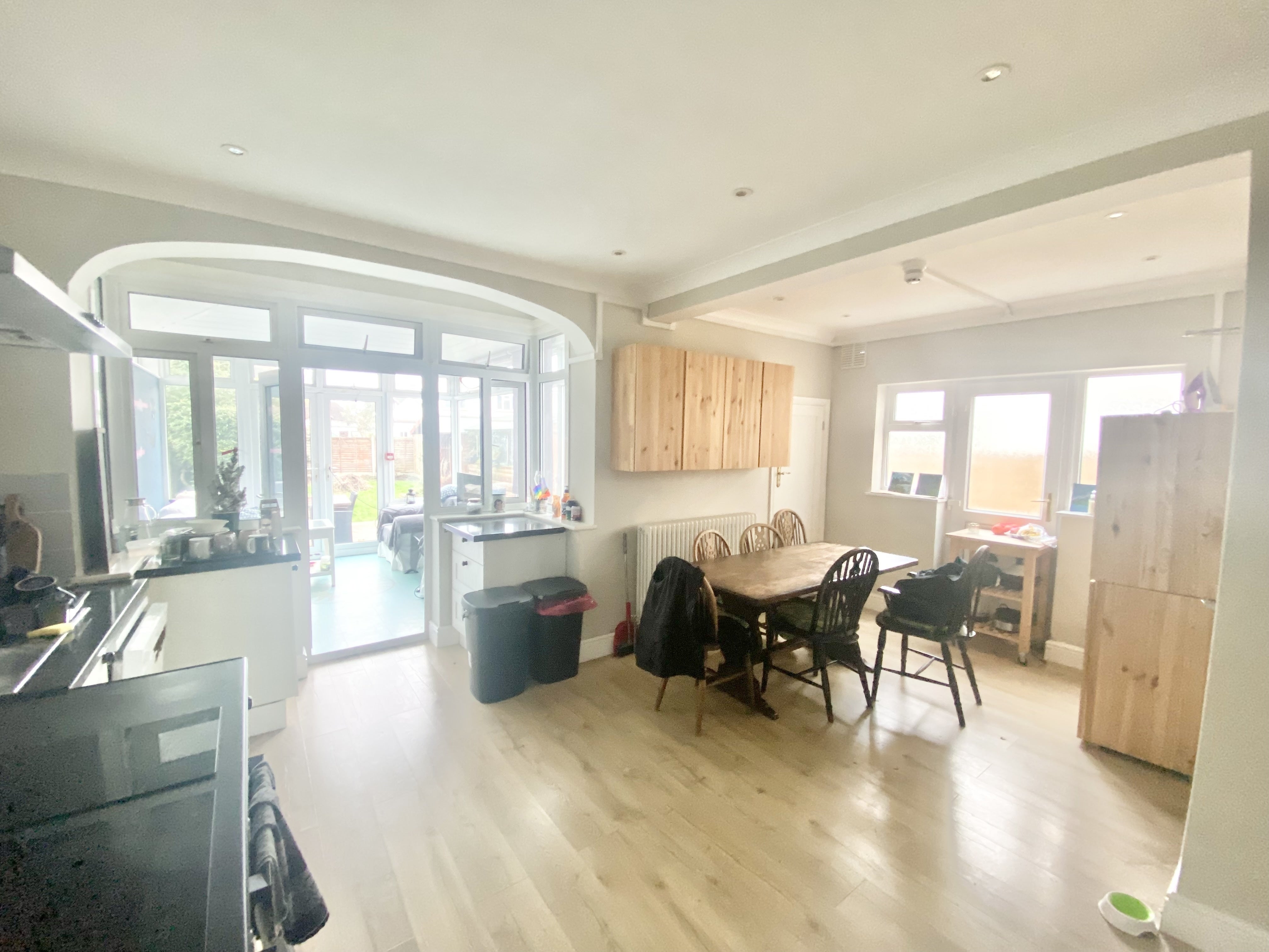 Room Rutland Avenue in Southend-on-Sea