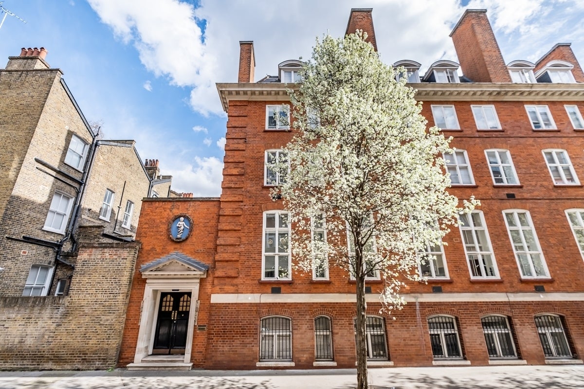 Room Udall Street in City of Westminster