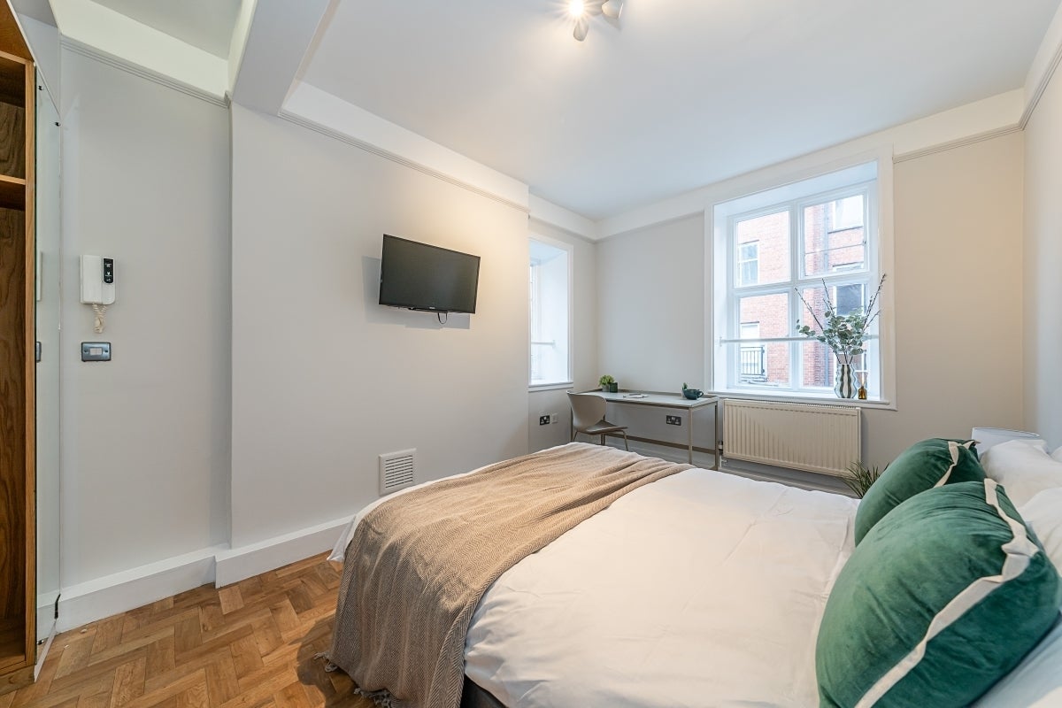 Room Udall Street in City of Westminster