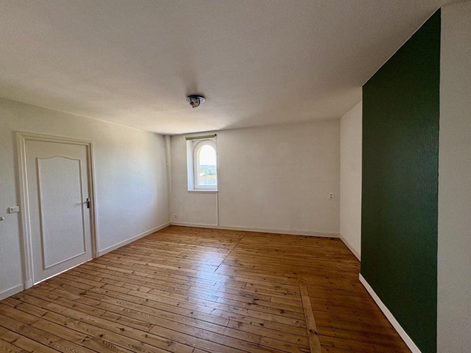 Appartement Quai Général Leclerc à Le Coteau
