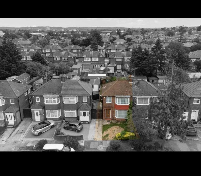 House Lamorna Grove in Greater London