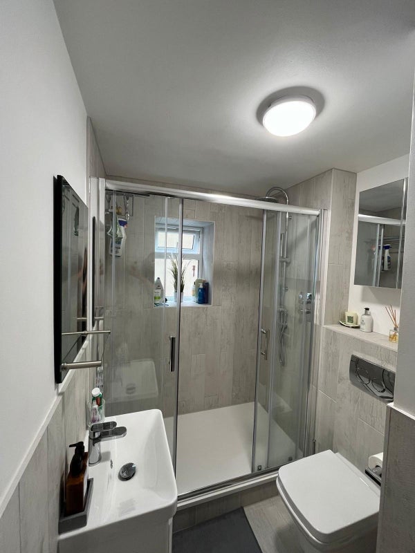 Room Anerley Park Road in Greater London