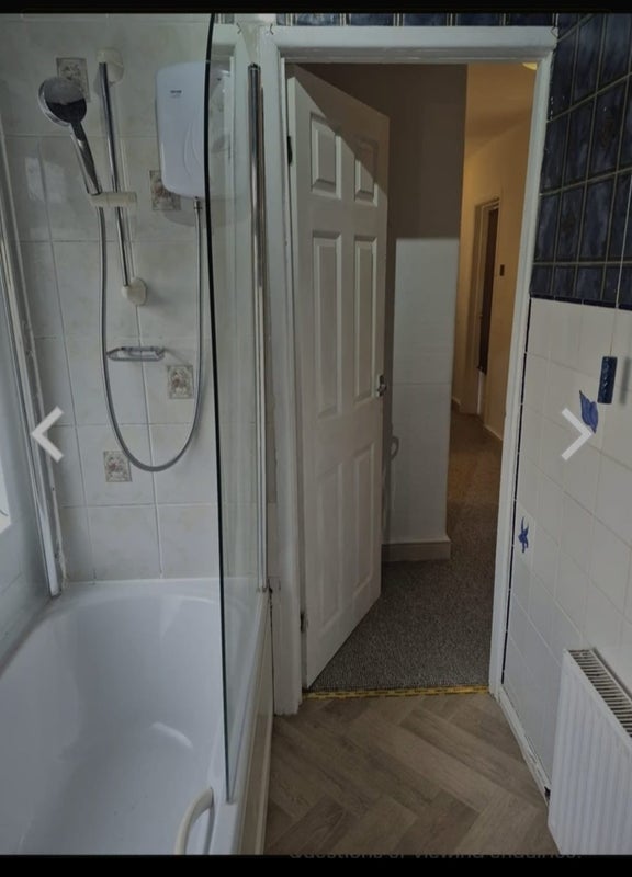 Room Rose Hill Close in Tameside