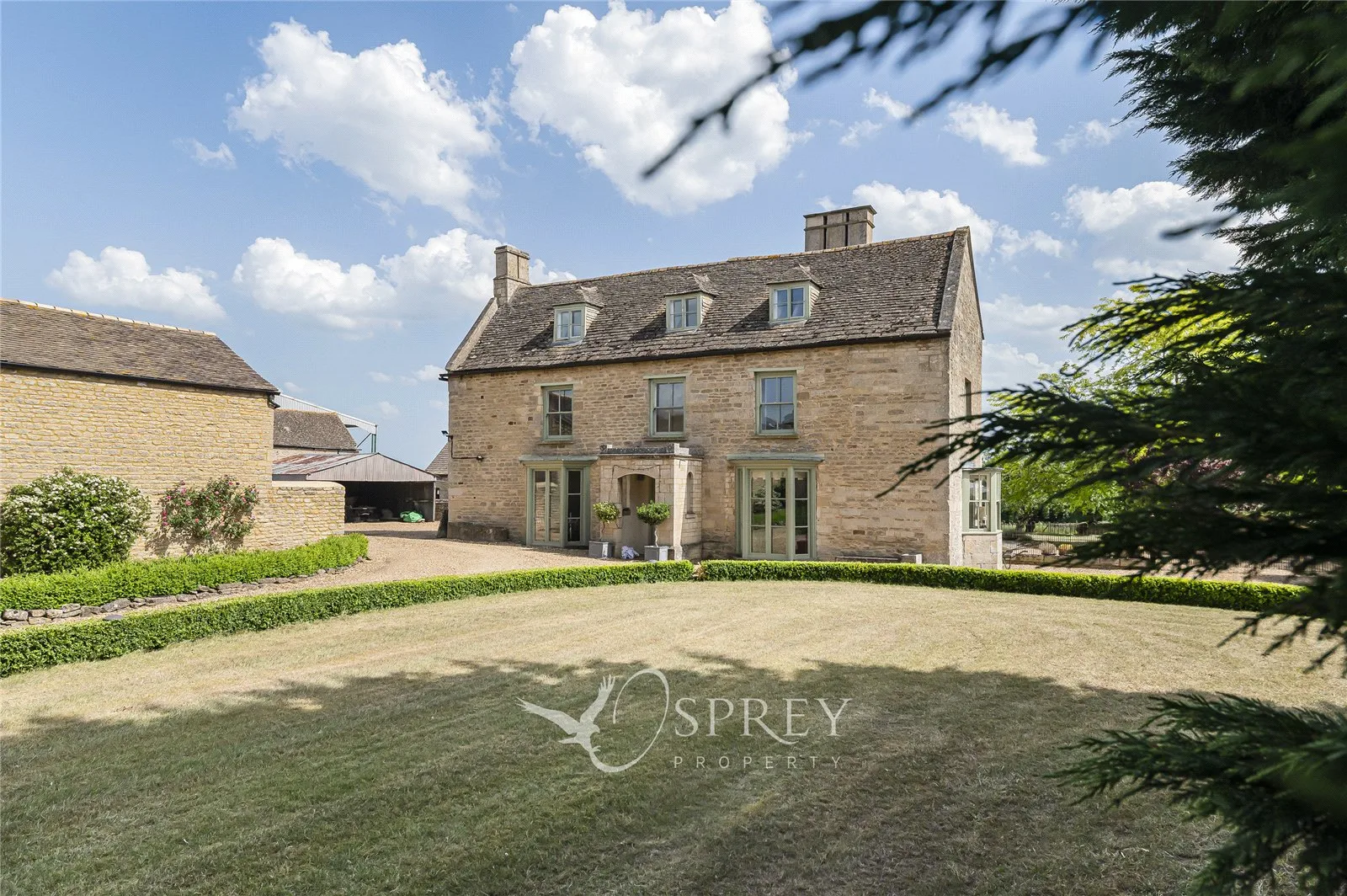 House Glapthorn Road in Oundle