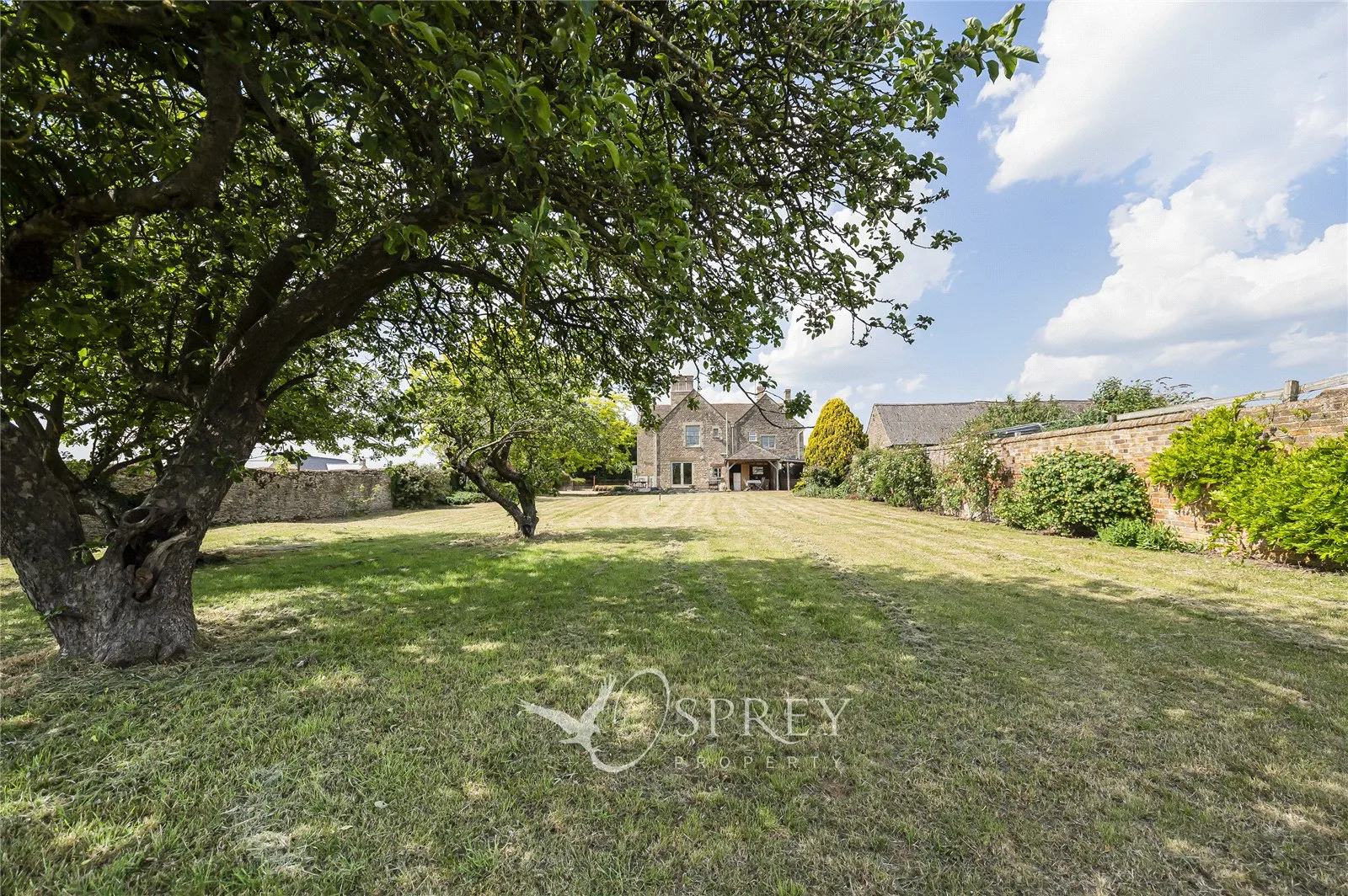 House Glapthorn Road in Oundle