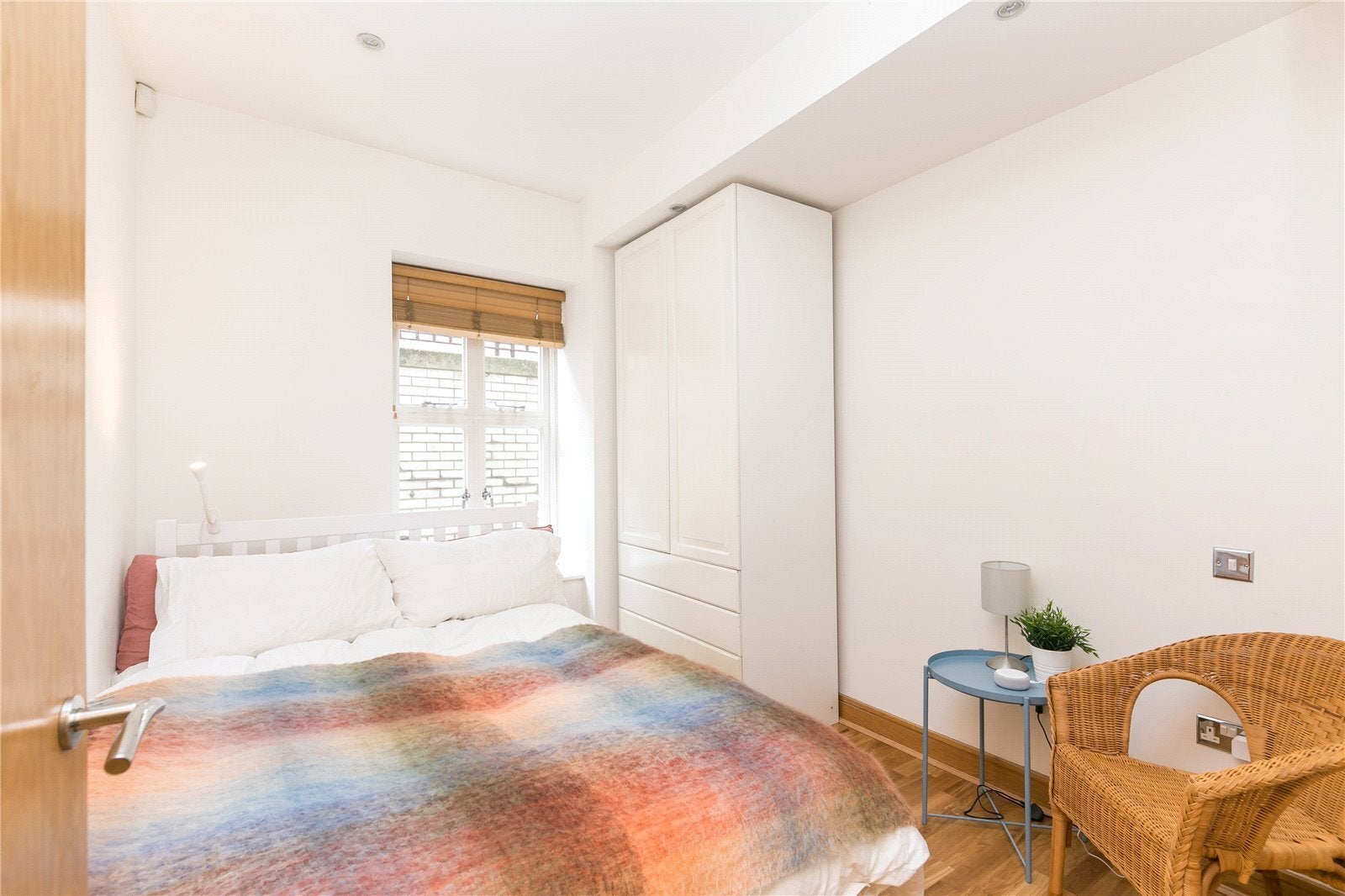 Flat Mac Farren Place in City of Westminster