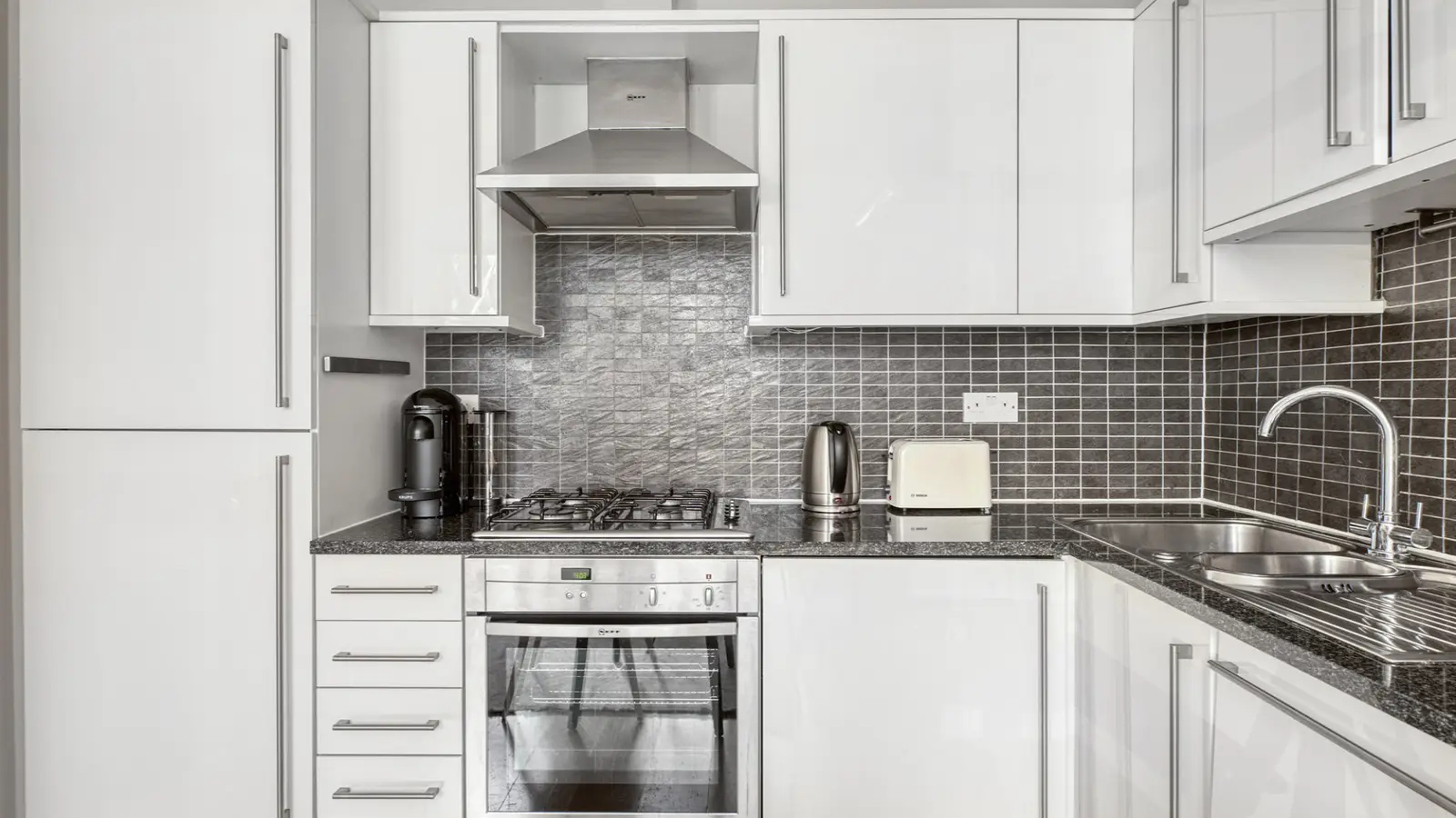 Flat Villiers Street in City of Westminster