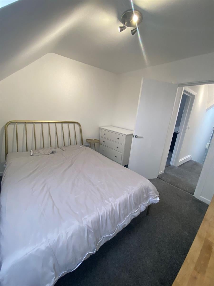 Flat Derby Road in Manchester