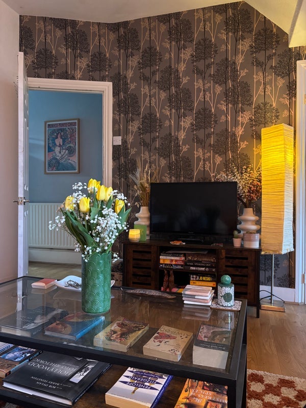 Room Leggatt Road in Greater London