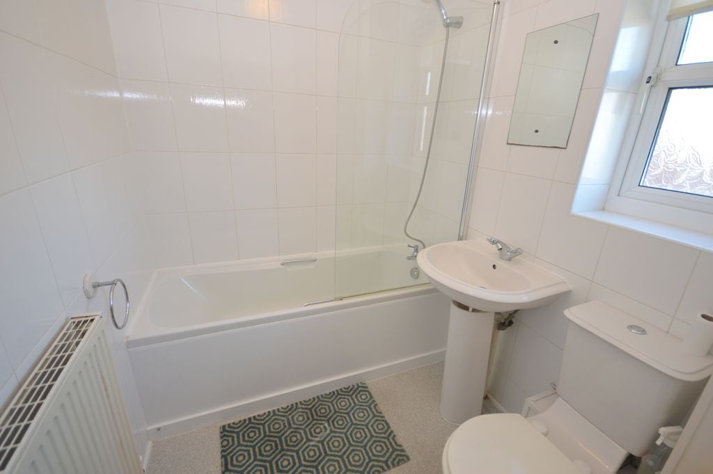Flat Brooklands Park in Widnes