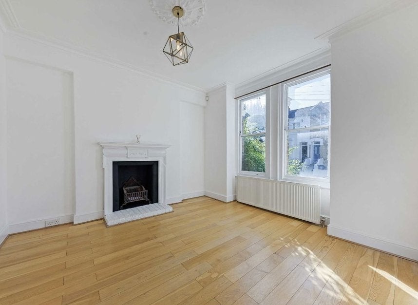 House Reporton Road in Greater London