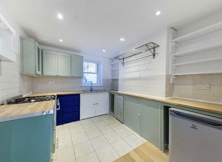 House Reporton Road in Greater London