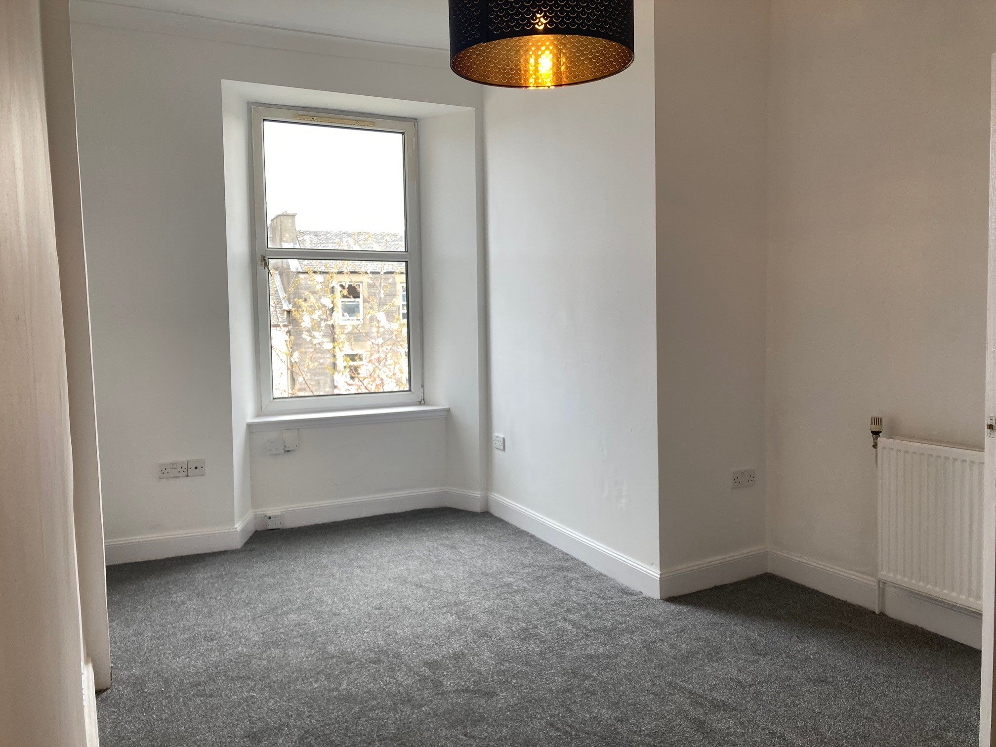 Flat Downfield Place in City of Edinburgh
