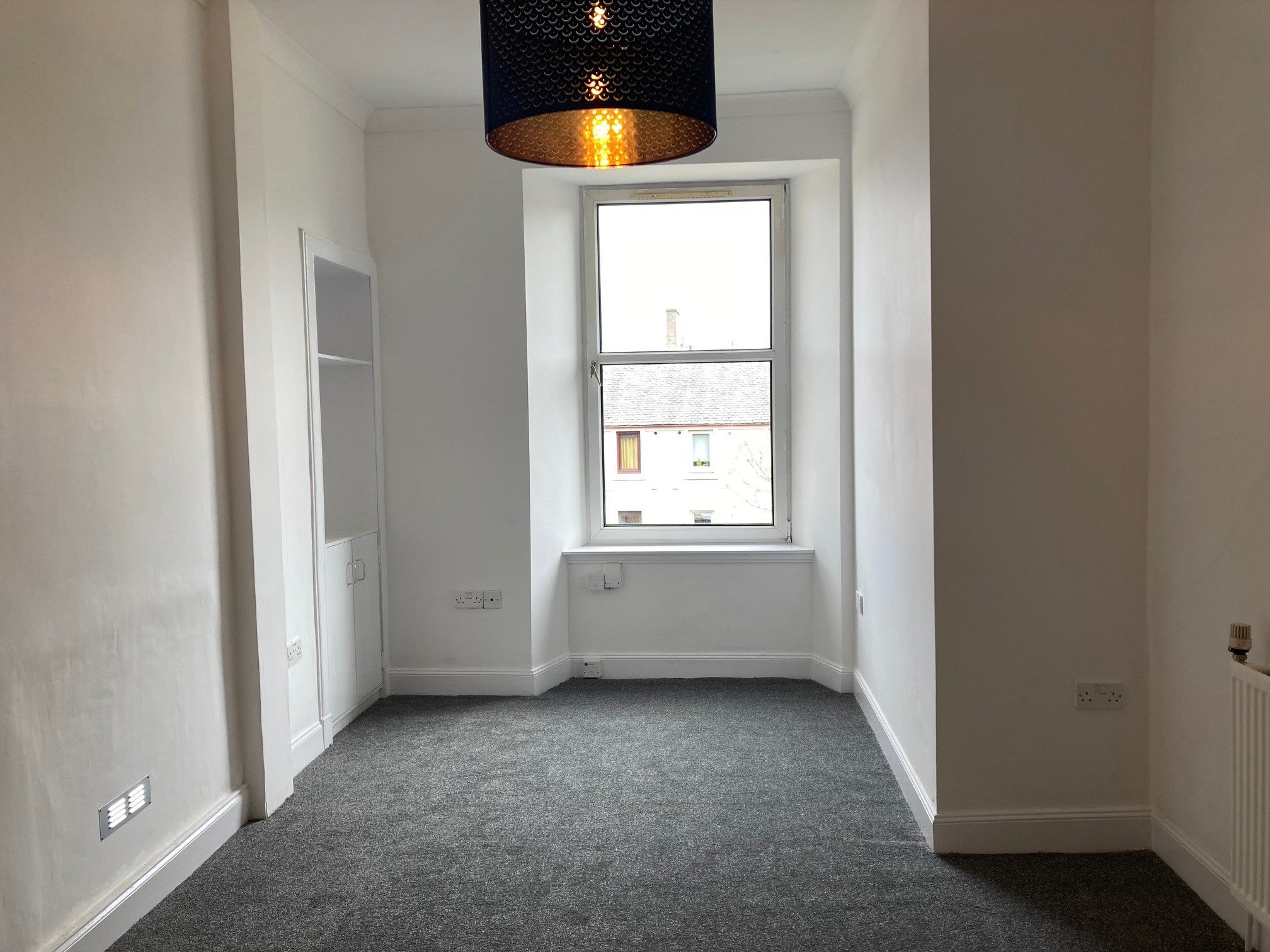 Flat Downfield Place in City of Edinburgh