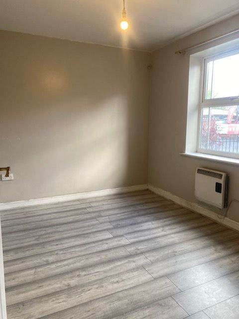 Flat Strathmore Avenue in Luton