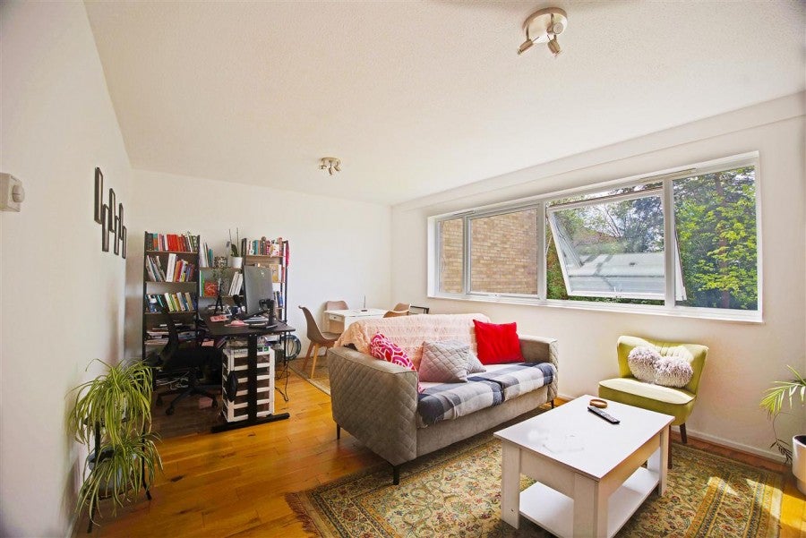 Flat Reddington Close in Greater London
