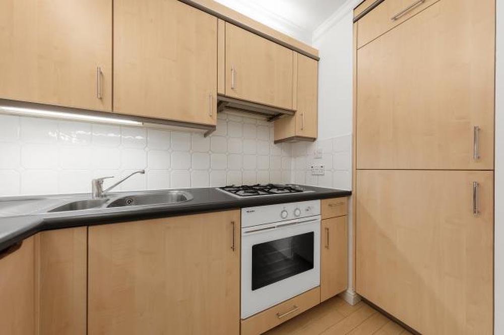 Flat Park West Place in City of Westminster