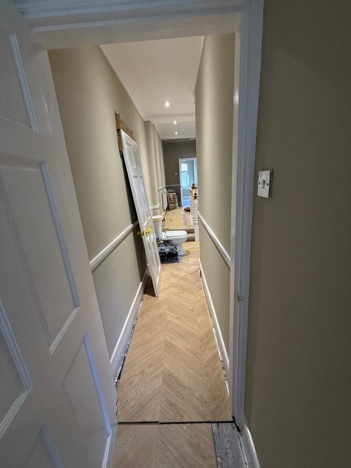 Flat Tannsfeld Road in Greater London