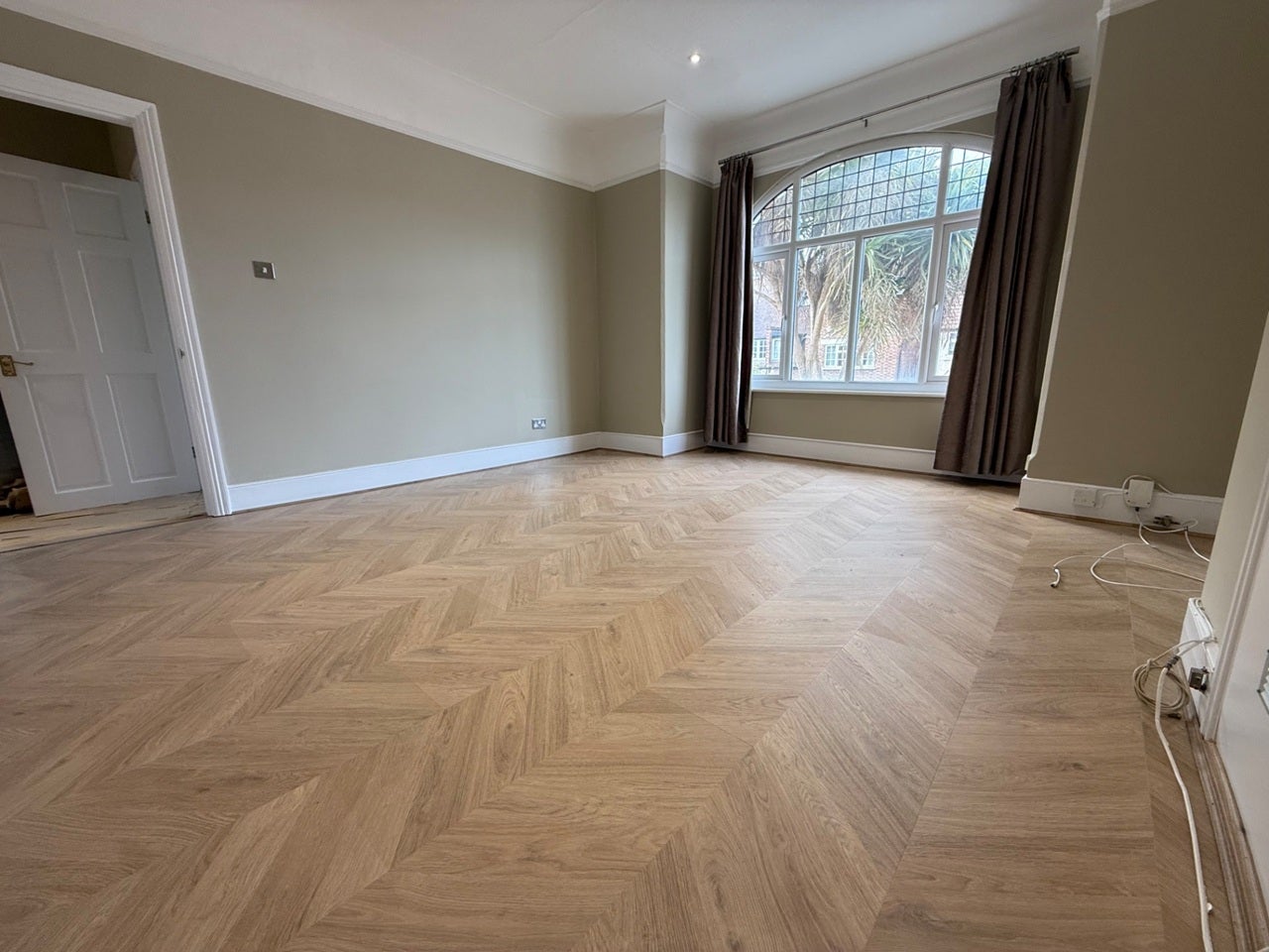 Flat Tannsfeld Road in Greater London