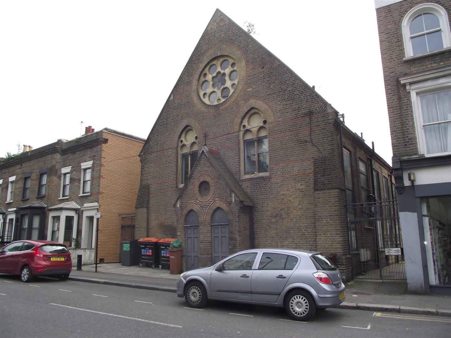 House Kenton Road in Greater London
