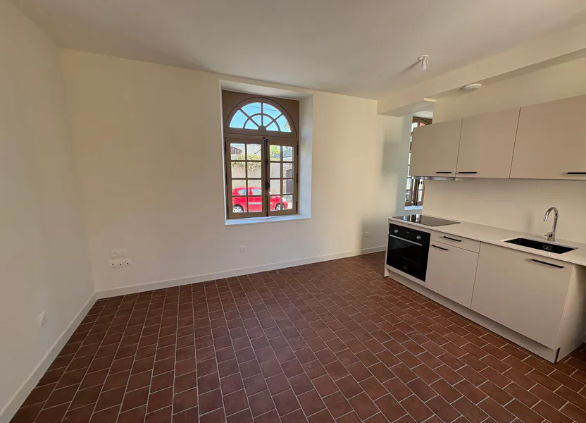 Flat Rue Pierre-Félix Delarue in Le Mans