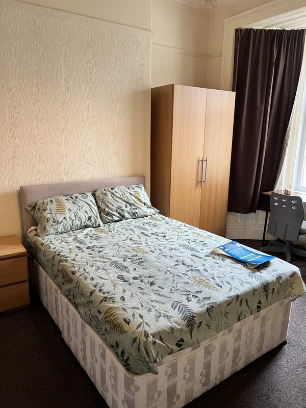 Room Azalea Terrace North in Sunderland