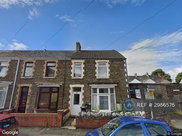 Flat Woodland Road in Neath