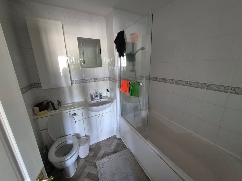 Room Finland Street in Greater London