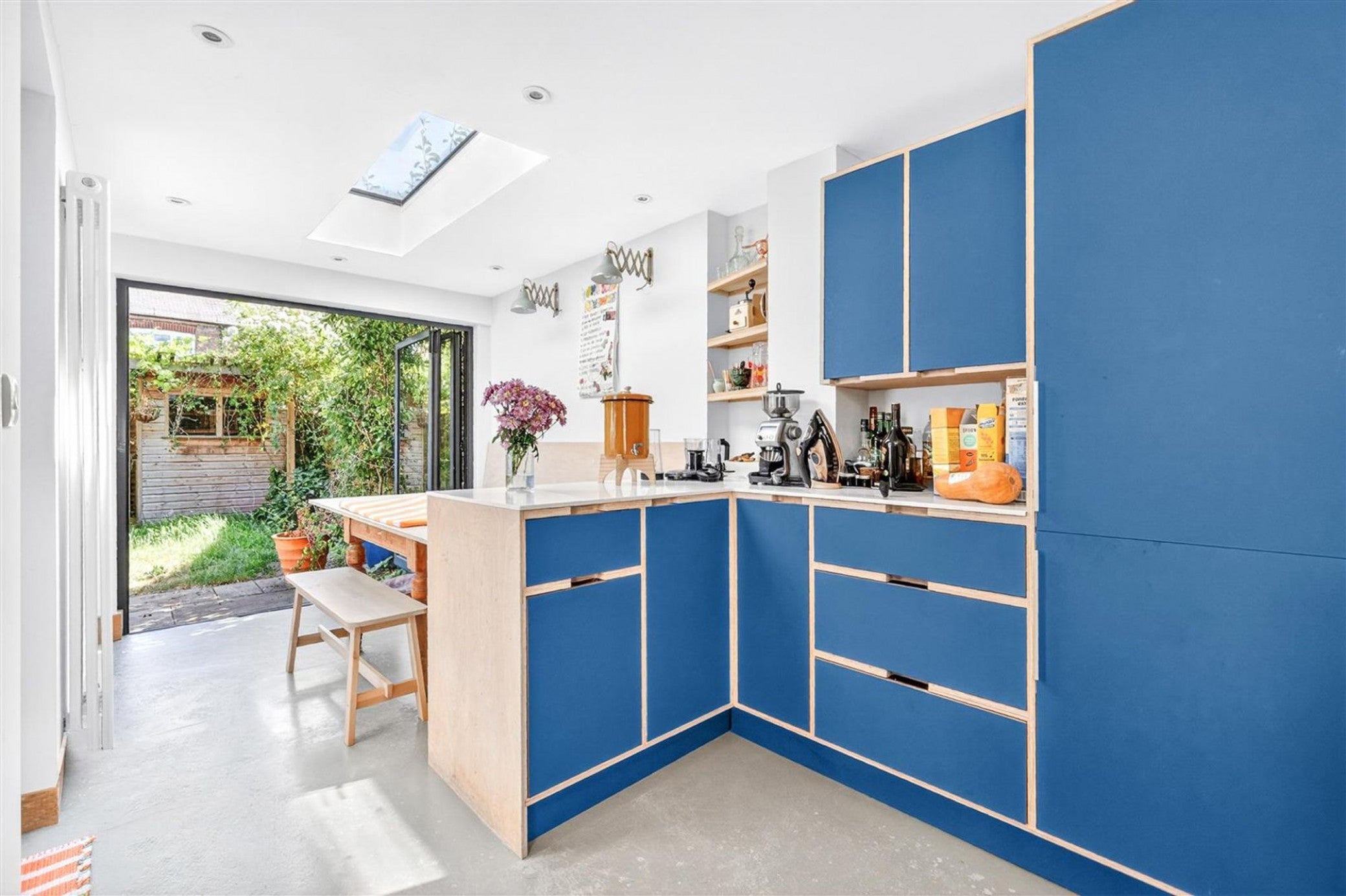 House Homecroft Road in Greater London