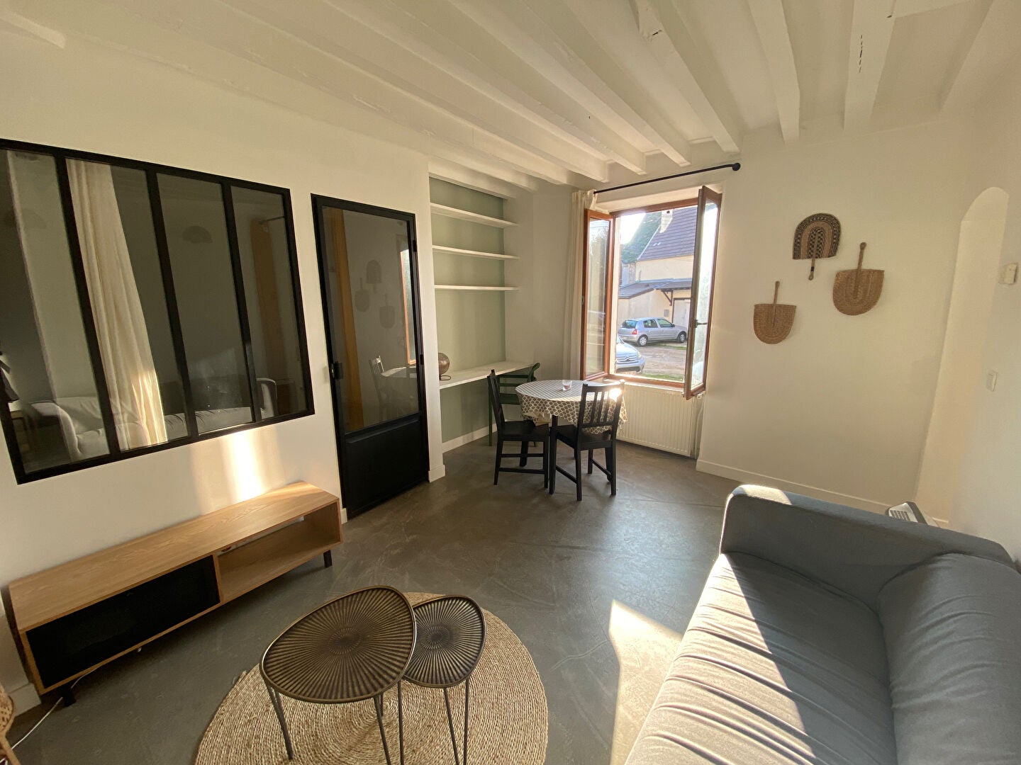 Flat Place Charles de Gaulle in Itteville